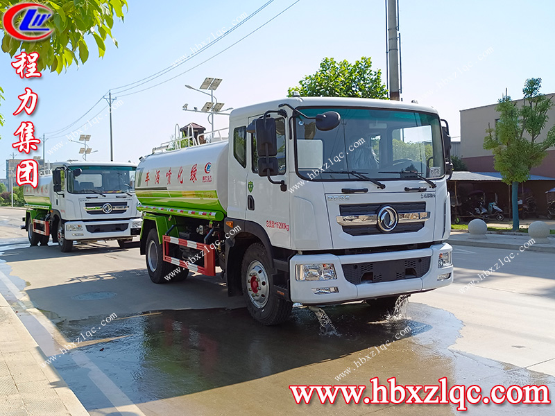 程力集團東風(fēng)D9灑水車發(fā)車前往內(nèi)蒙古通遼市，為內(nèi)蒙抗旱救災(zāi)盡一份力！